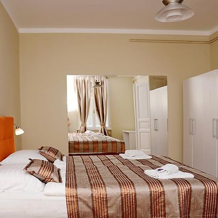 Flowers City Center Apartments Zagabria Esterno foto