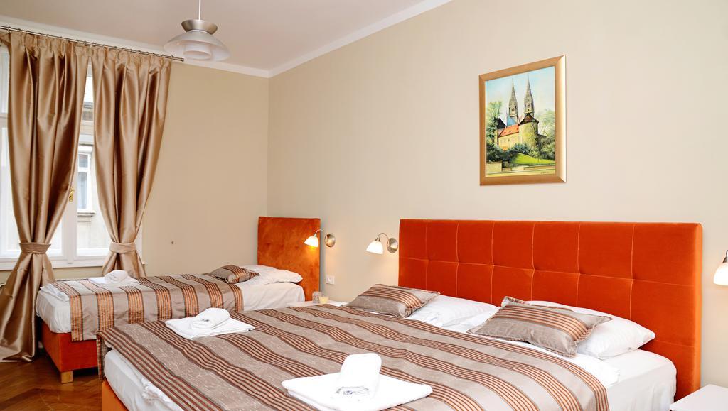 Flowers City Center Apartments Zagabria Esterno foto